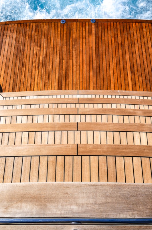 Transom staircase