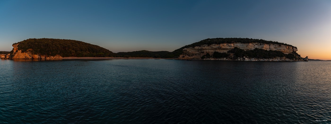 Santa Manza Bay · Corsica